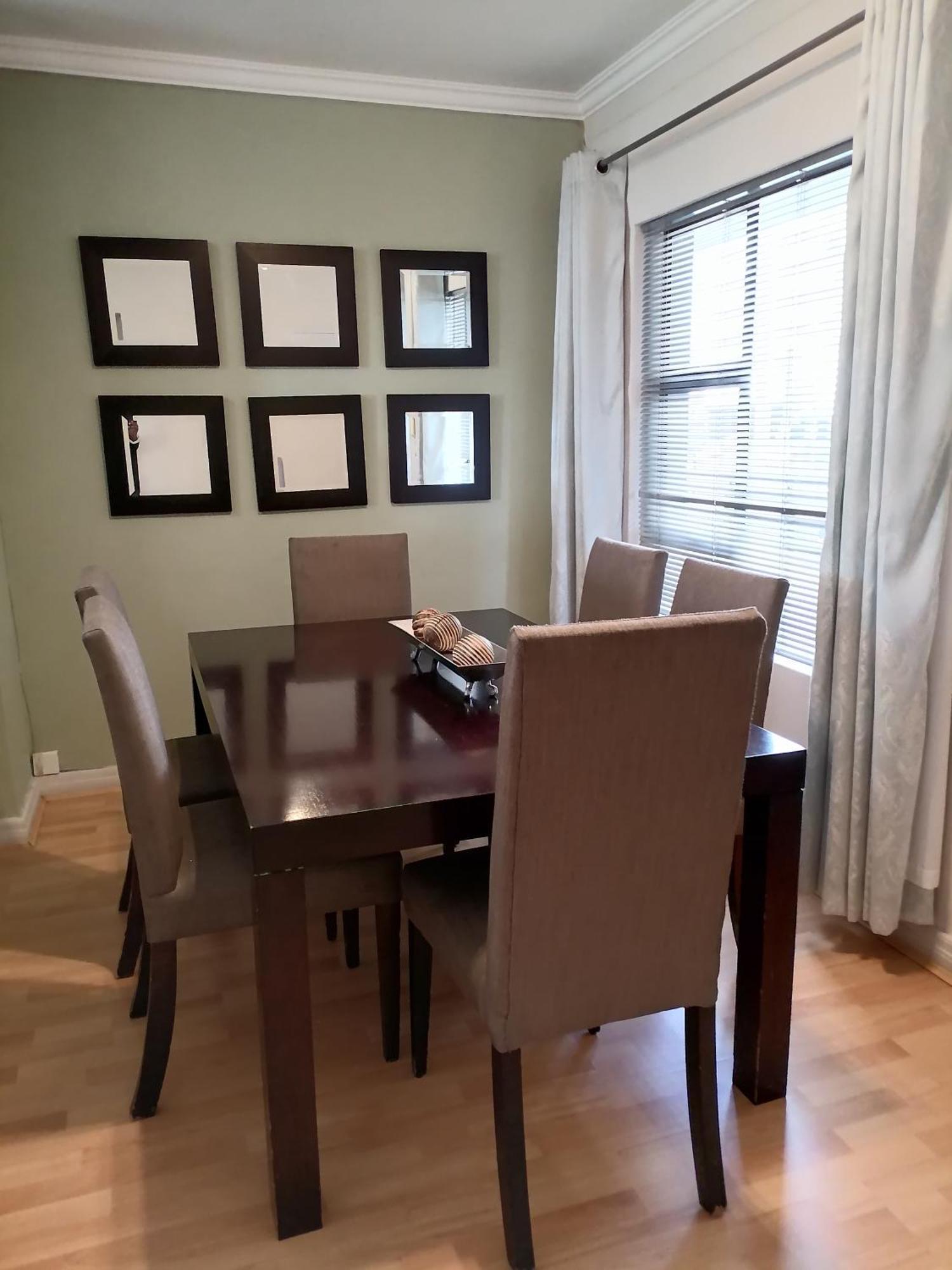 Emabheleni Executive Suites Westpoint ヨハネスブルグ エクステリア 写真